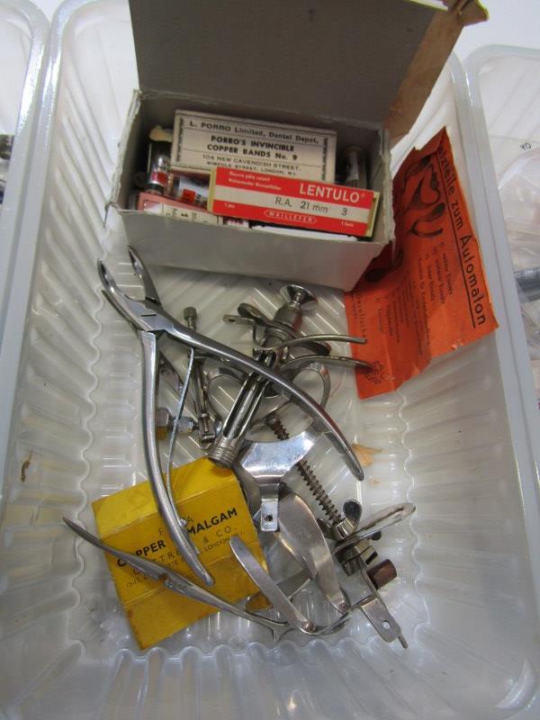 VINTAGE DENTISTRY, 3 boxes of vintage dentist tools, boxed bristle brushes & various other items - Image 3 of 4