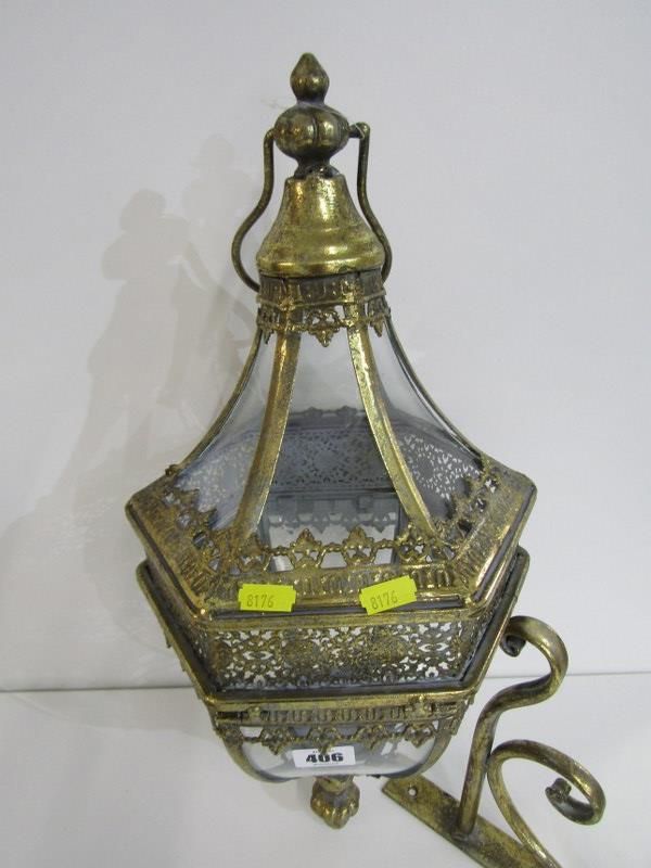 VENETIAN STYLE BRASS LANTERN, copy brass lantern with bracket, 50cm height - Image 4 of 5