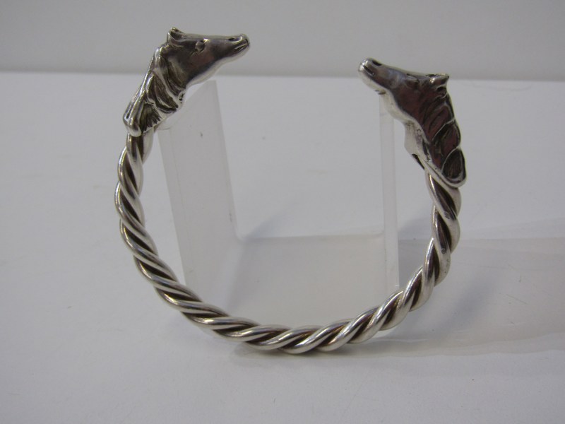 WHITE METAL, TESTS AS SILVER, double horse head torque bangle, approx. 68.5 grams - Image 11 of 11