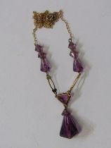 9ct YELLOW GOLD BELCHER LINK NECKLACE with amethyst style drop pendant