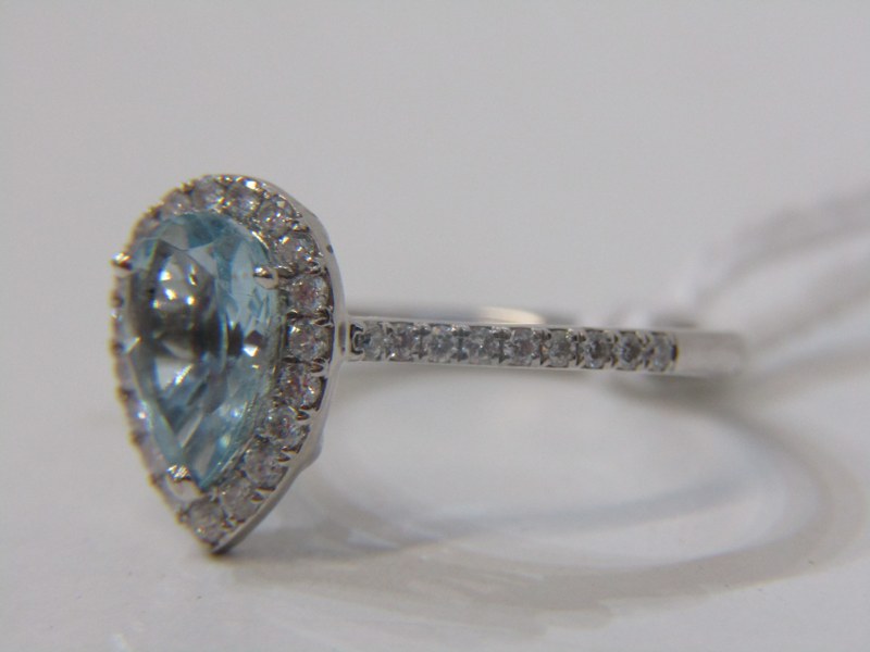 AQUAMARINE & DIAMOND CLUSTER RING, 18ct white gold ring set a pear shaped aquamarine within a - Image 2 of 3