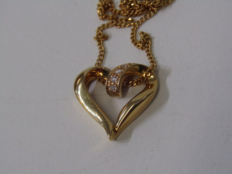 DIAMOND ENCRUSTED HEART SHAPE PENDANT, 18ct yellow gold pendant, inset diamonds on 18ct fine link