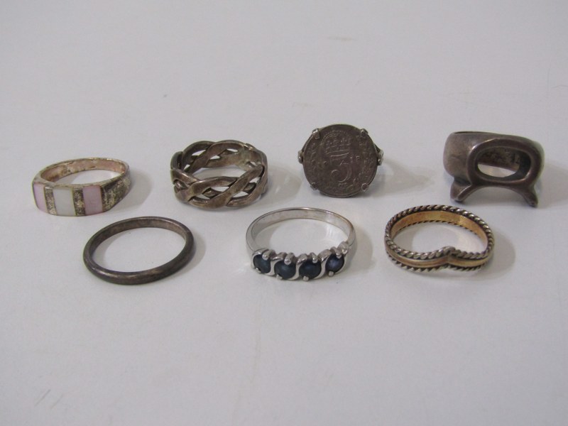 SILVER RINGS, 7 assorted silver rings, various designs and sizes