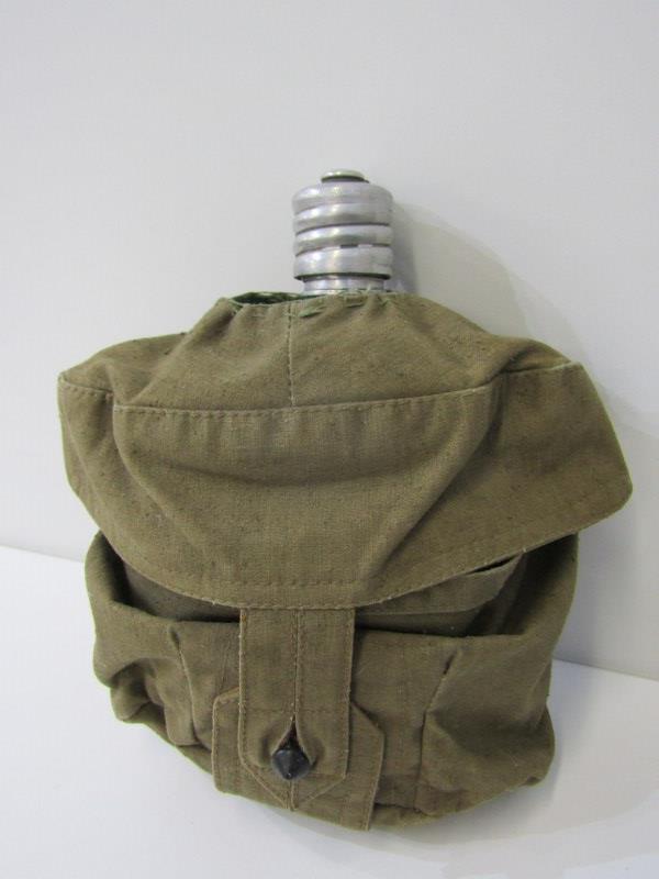 MILITARY ITEMS, Russian soldier's cap and belt, also 2 military flasks, 1 stamped Russia 1987 - Image 3 of 7