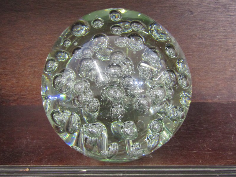 GLASSWARE, large clear glass paperweight with internal bubbles, 18cm height