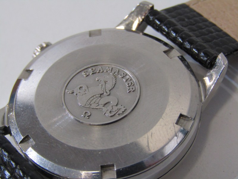 VINTAGE OMEGA SEAMASTER CROSSHAIR AUTOMATIC WRIST WATCH, with date aperture, watch appears to be - Image 3 of 4