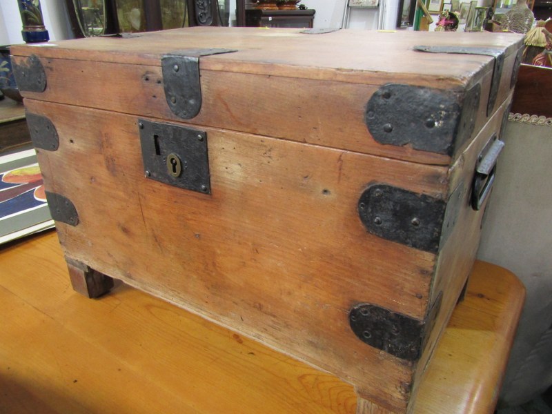 ANTIQUE PINE TRUNK, antique pine box with metal strap decoration, 50cm width with handles to - Image 3 of 6