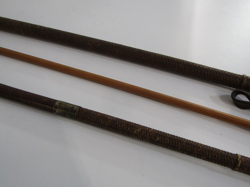 RIDING CROPS, 3 assorted riding crops, 1 silver mounted, 2 with antler handles, together with 1 - Image 3 of 7