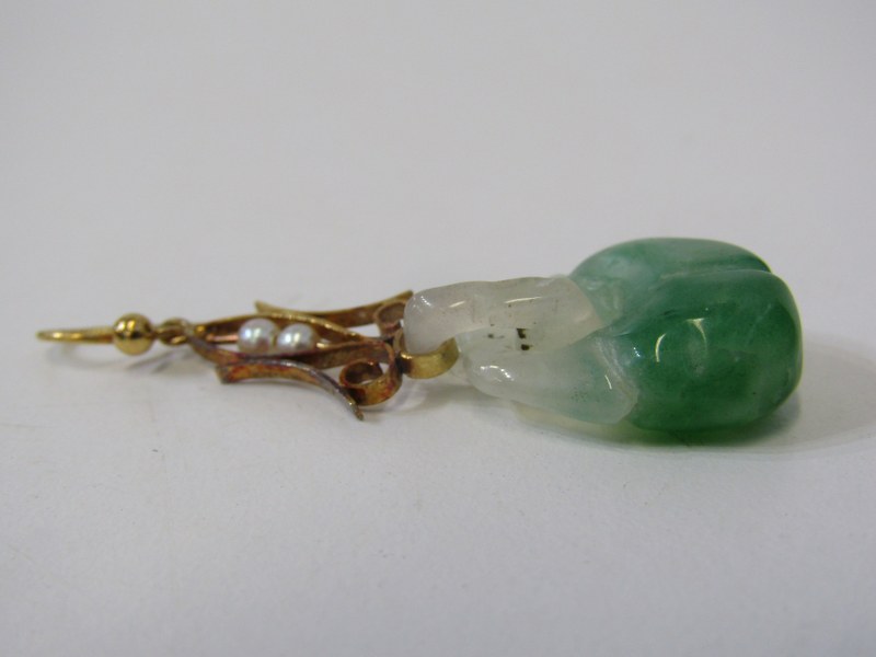 JADE EARRINGS, a pair of vintage gold drop earrings set with pearls and carved jade drops in - Image 6 of 6