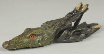 A cold painted bronze crocodile letter clip, 14cm.