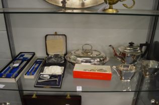 Plated wares to include a three piece tea service, entree dish and cover etc.