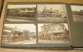 GREAT WESTERN RAILWAY ENGINES, small obl. album with mostly small format photos.