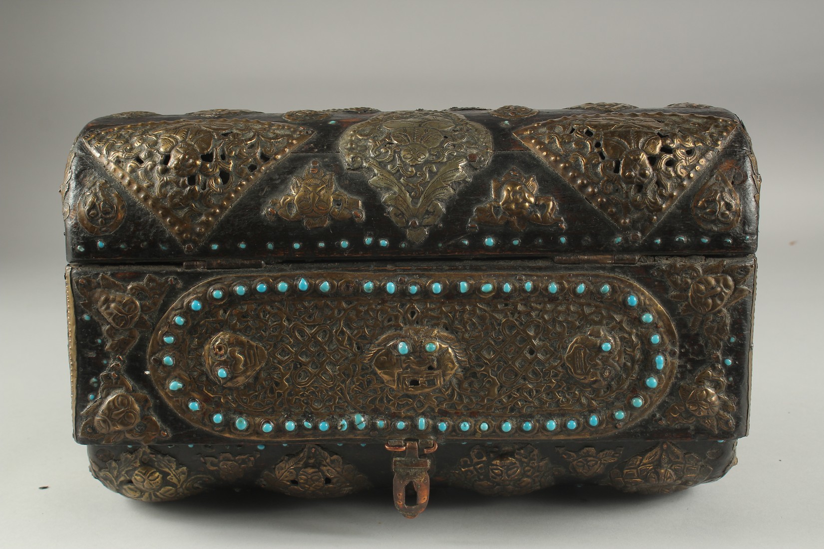A TIBETAN TURQUOISE INSET BRASS MOUNTED WOODEN BOX, 35cm x 21cm. - Image 2 of 7