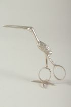 AN UNUSUAL PAIR OF GEORGE III STORK TWEEZERS OR SCISSORS. London 1790