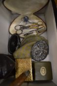 Miscellaneous collectables to include a snuff box, an embossed white metal buckle, evening purse,
