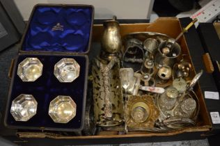 A quantity of plated items to include cased flatware etc.
