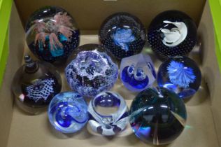 Decorative paper weights.