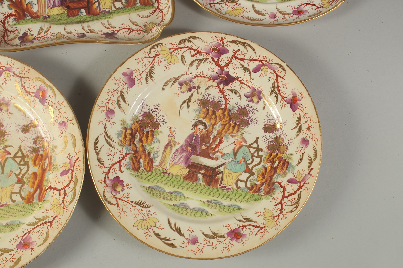 A PAIR OF LONGPORT CIRCULAR PLATES with Chinese design, 9ins diameter. Pair of oval dishes, 8ins - Image 5 of 7