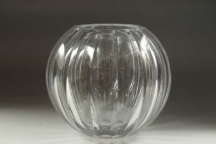 A LARGE ROGASKA CRYSTAL GLASS BULBUS VASE Signed, 7ins hign in a display box.