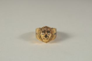 A PRIDE OF ENGLAND LION'S HEAD MEN'S RING, boxed.