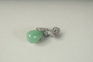 A RUSSIAN SILVER AND JADE DOG PENDANT.