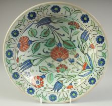 A FINE LATE 19TH CENTURY IZNIK STYLE SIGNED CANTAGALLI DISH, 27cm diameter.