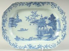 A VERY FINE CHINESE BLUE AND WHITE PORCELAIN RECTANGULAR SERVING DISH, painted with a scene on a