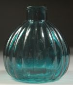 A FINE POSSIBLY MUGHAL INDIAN BLUE GLASS LOBED BOTTLE - POSSBLY A HUQQA BASE, 9.5cm high.