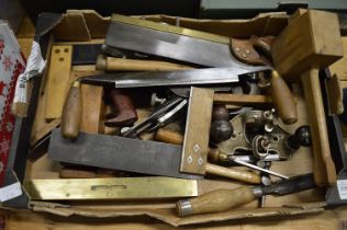 A good collection of carpenters tools.