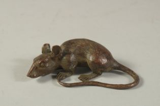 A JAPANESE BRONZE RAT. Signed. 8cms.