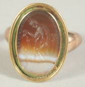A GEORGIAN GOLD OVAL SEAL RING. Size K.