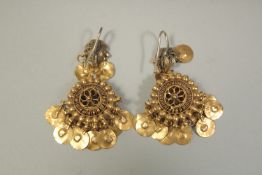 A PAIR OF ISLAMIC EARRINGS. Weight:12gms.