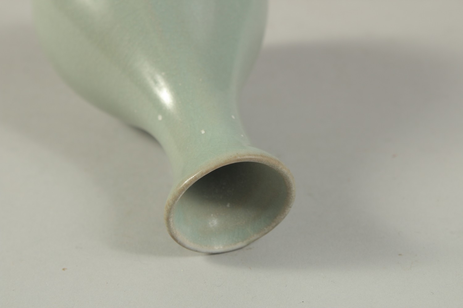 A CHINESE CELADON GLAZED RU WARE VASE. 13.5cms high. - Image 3 of 4