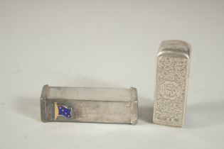 A SMALL VICTORIAN ENGRAVED SILVER SCENT BOTTLE. 2ins long. Birmingham 1890. Maker: C.C. and a set of