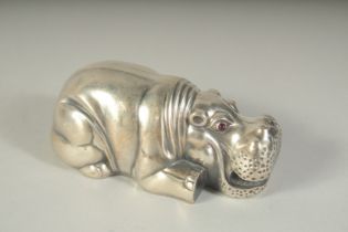 A RUSSIAN SILVER HIPPO. 3ins long. 72 grams