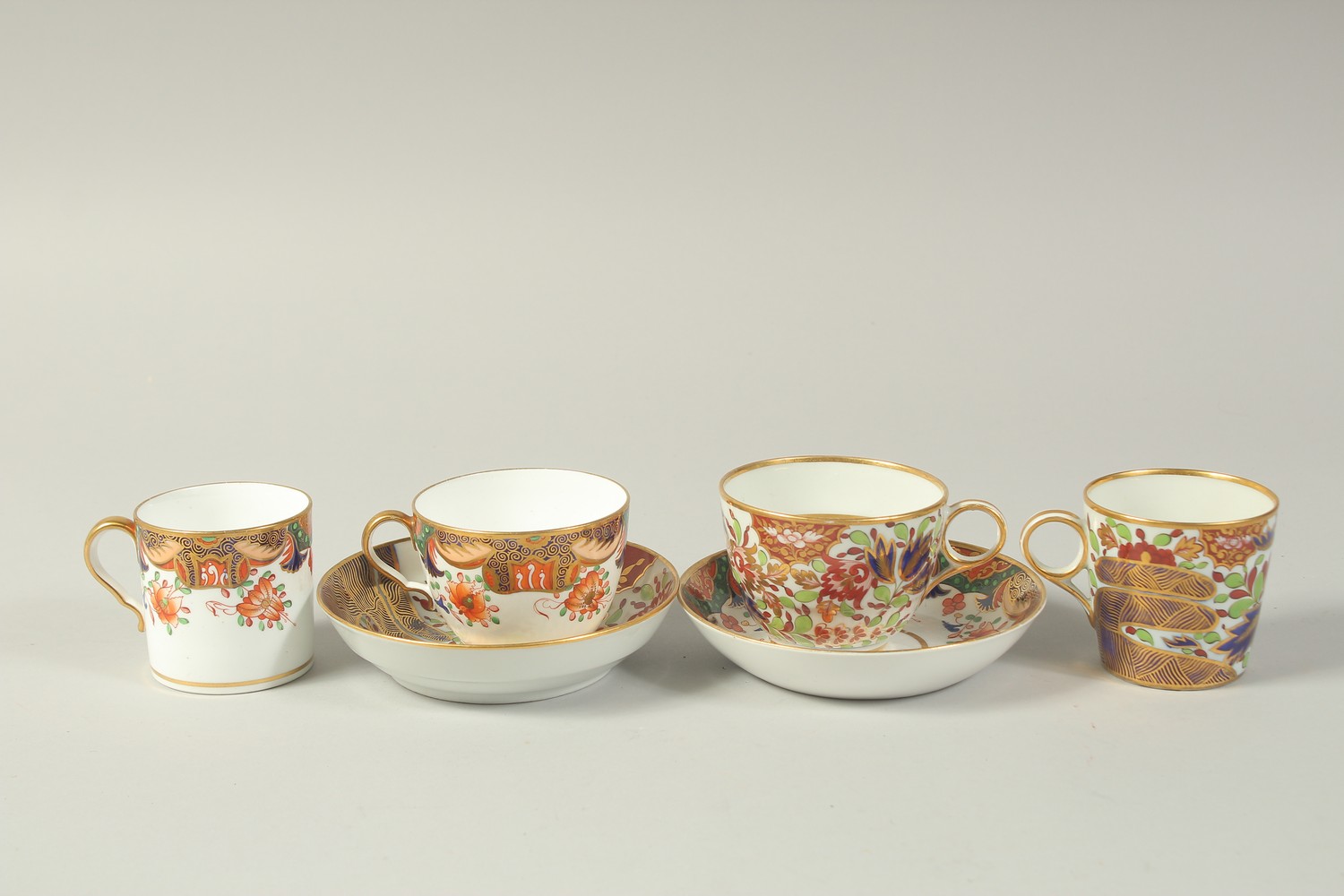 A SPODE IMARI PATTERN COFFEE CAN, TEACUP AND SAUCER, painted with pattern 1645, and a Chamberlain'