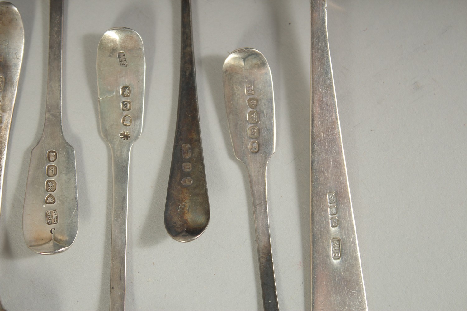 SIXTEEN VARIOUS SPOONS AND FORKS. Weight: 8ozs. - Image 8 of 8