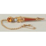 A 9CT GOLD VICTORIAN SCOTTISH AGATE BROOCH