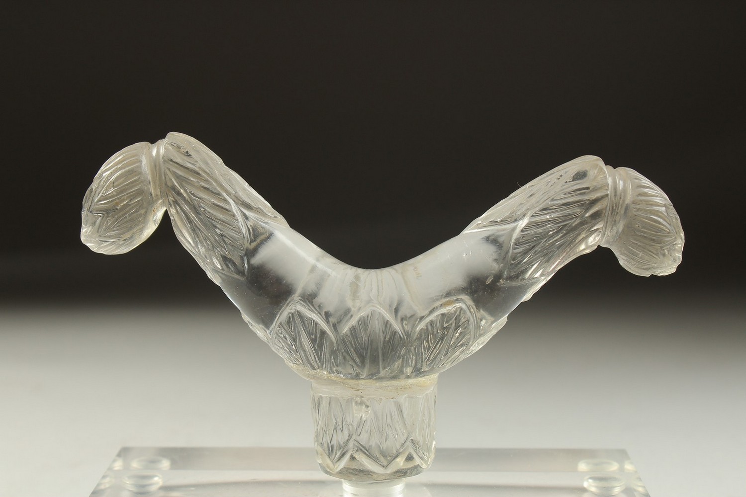 A FINELY CARVED 19TH CENTURY MUGHAL INDIAN ROCK CRYSTAL CRUTCH HANDLE, mounted on a later perspex - Image 2 of 5
