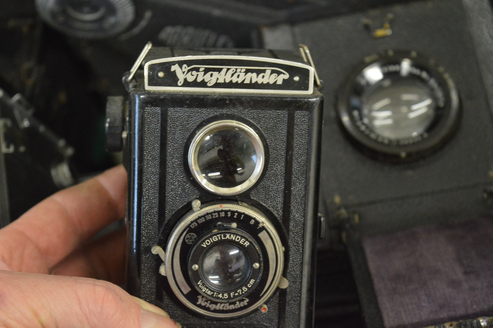 Early box cameras etc by Voigtlander, Rolleiflex etc. - Bild 9 aus 9
