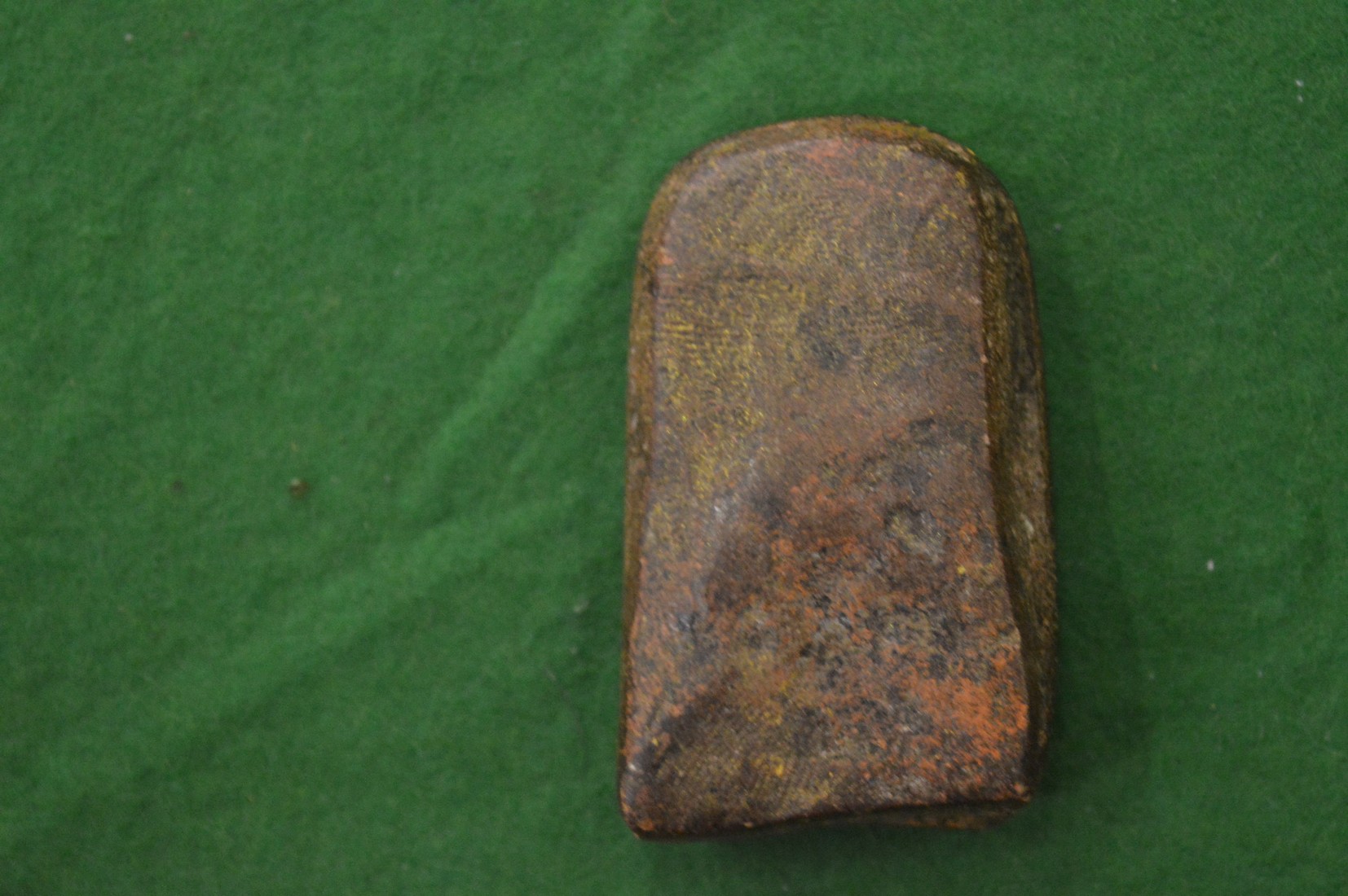 A small hard stone Buddha. - Image 2 of 2