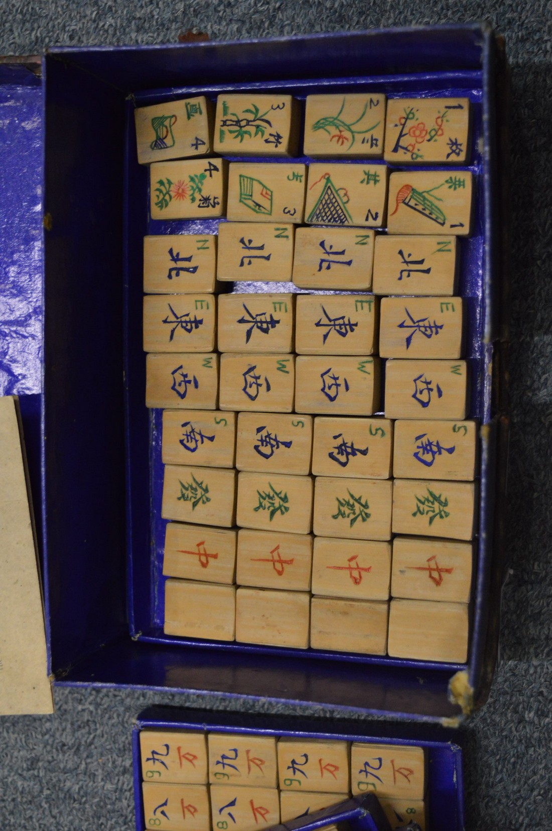 A Mahjong set. - Image 5 of 7