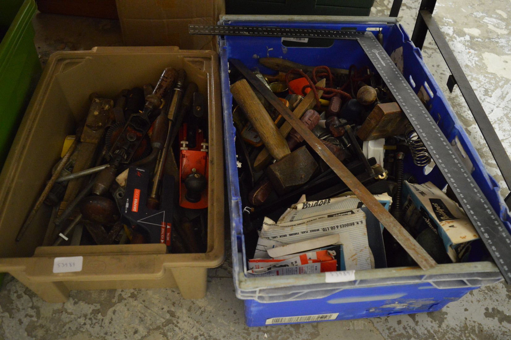 A large quantity of tools. - Image 4 of 4