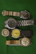 Various watches.
