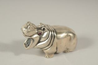 A RUSSIAN SILVER HIPPO. Marks 84, head I.P. Faberge. 70 grams.