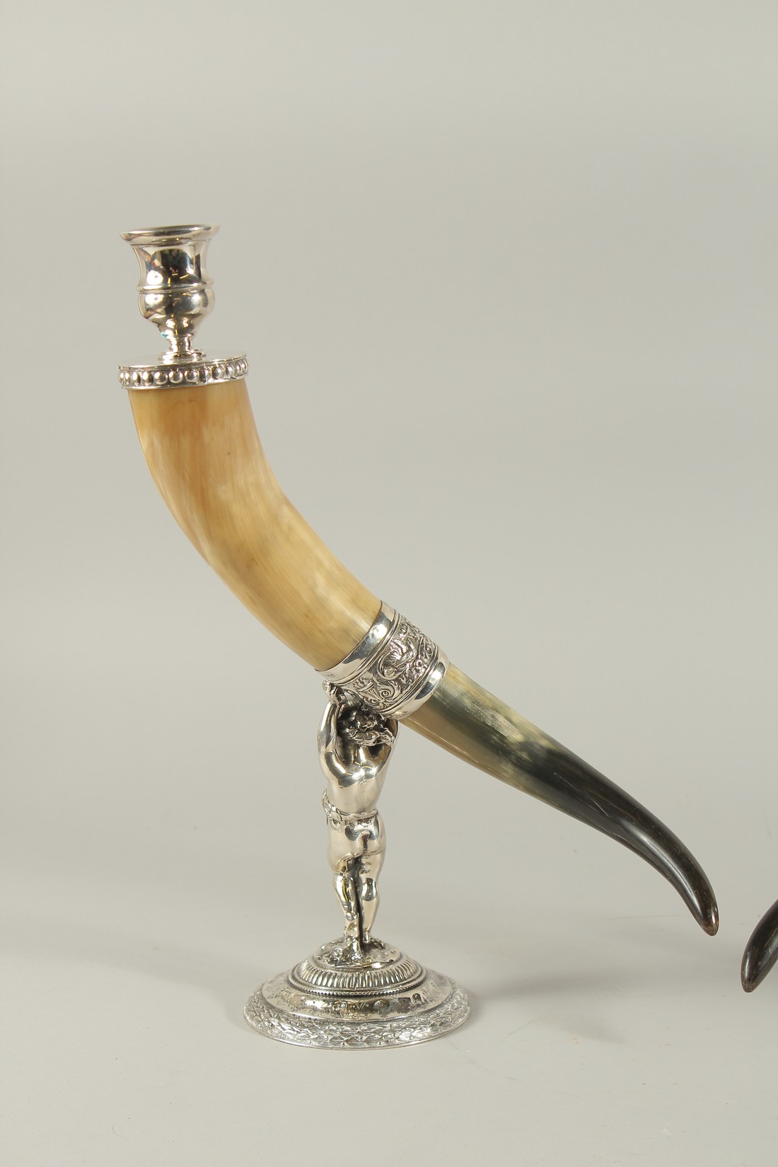 A GOOD PAIR OF MOUNTED HORN AND PLATE CANDLESTICKS, the horn with plated band and finial, and - Image 5 of 8