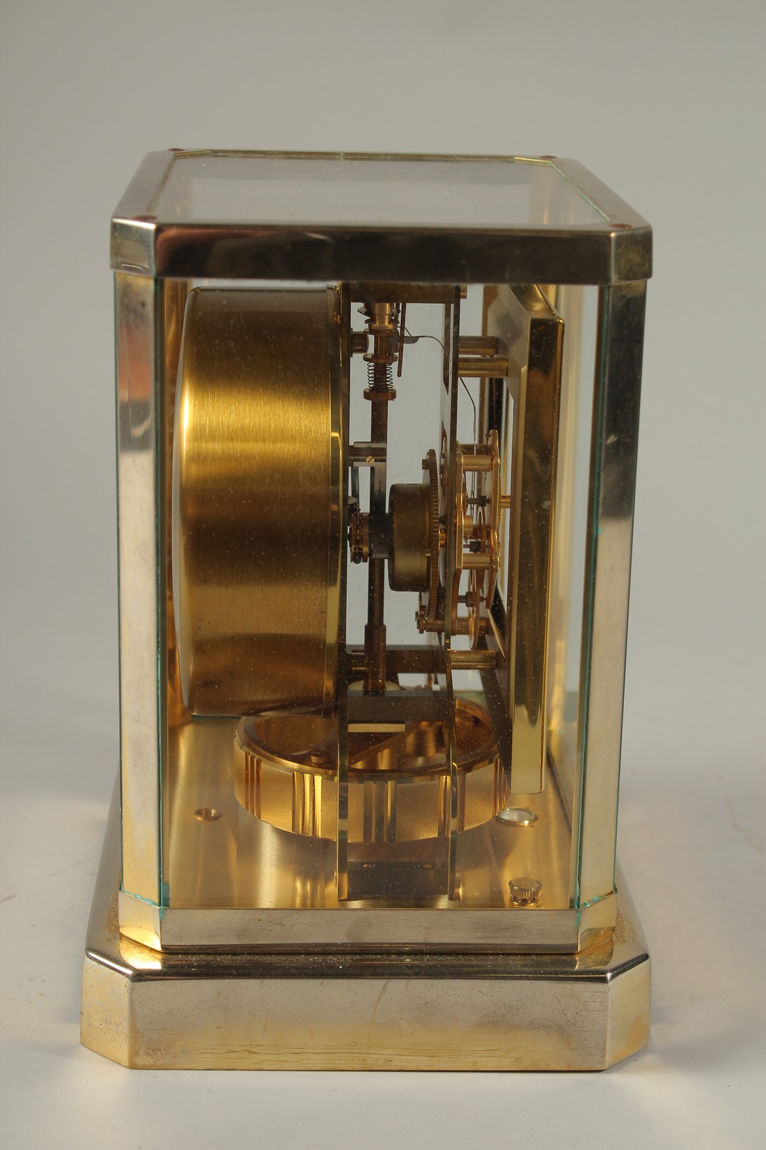 A JAEGER LE COULTRE ATMOS CLOCK. No. 41897. 23cms high. - Image 6 of 6