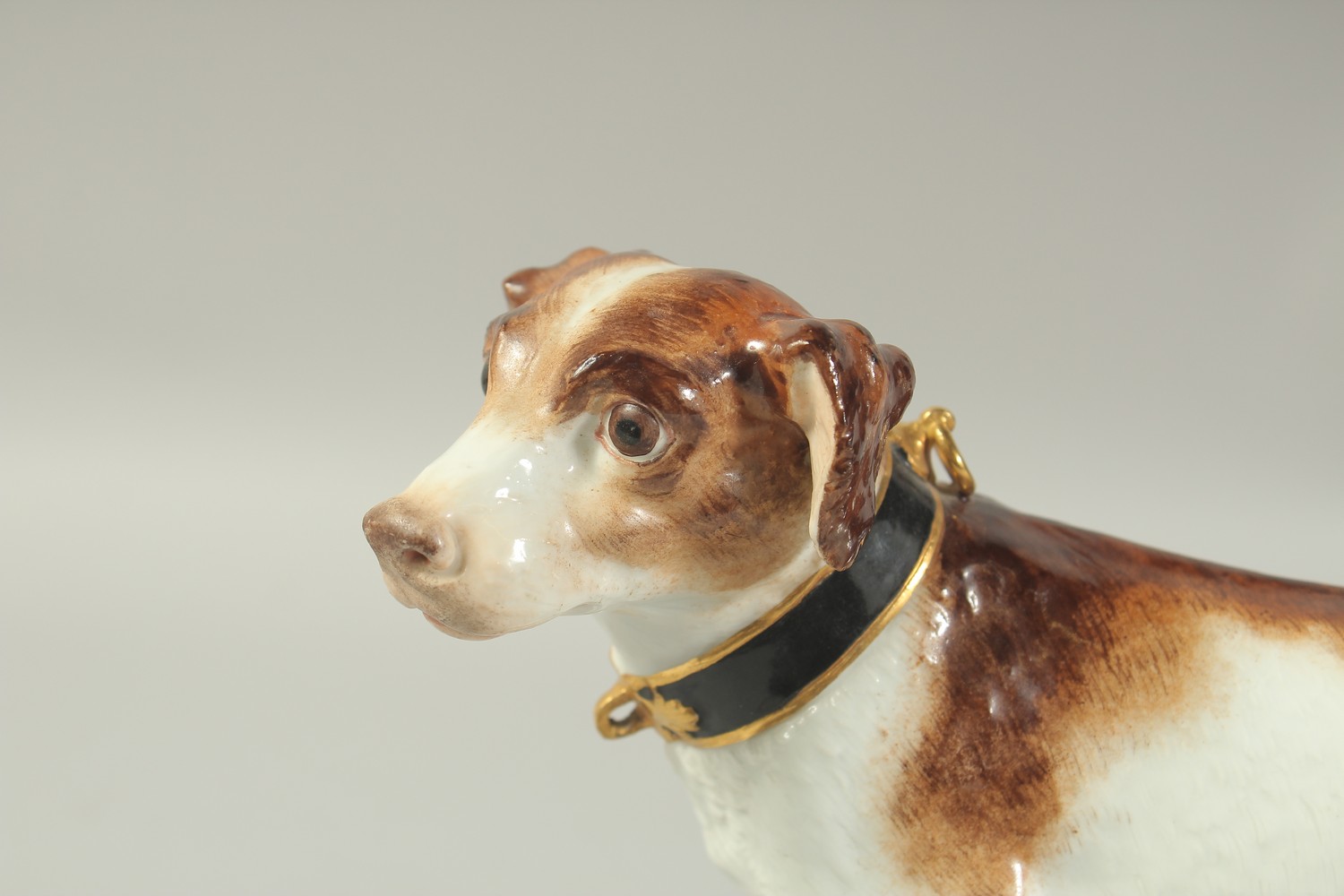 A MEISSEN MODEL OF A HUNTING DOG first modelled by Gottlob Luck. Circa. 1840. 20cm high. Cross sword - Image 2 of 7