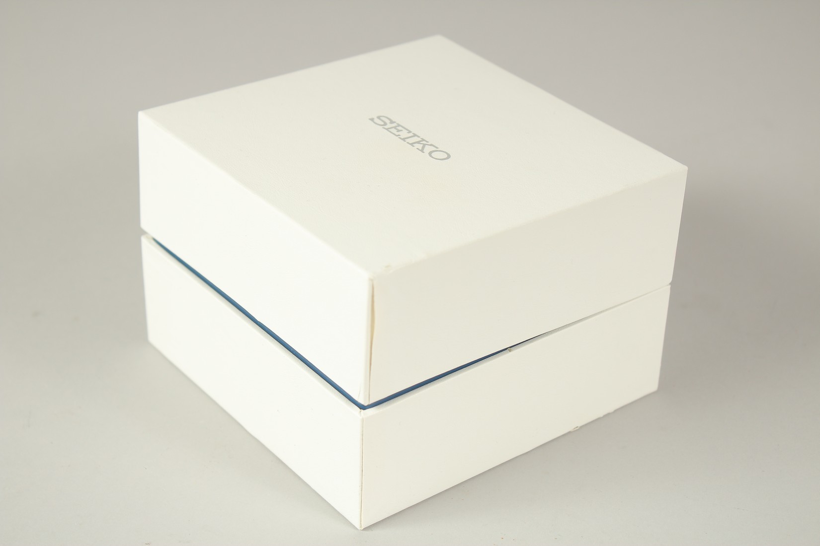 .A SEIKO QUARTZ LC WRISTWATCH. 510042, stainless steel, in a white Seiko box. - Image 9 of 9