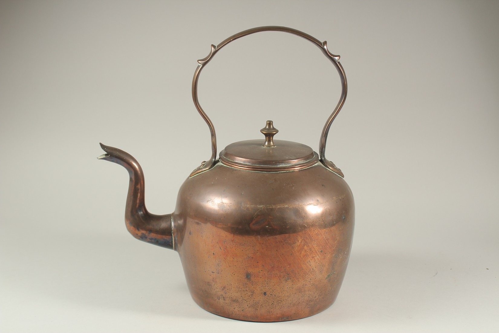 A LARGE COPPER KETTLE.